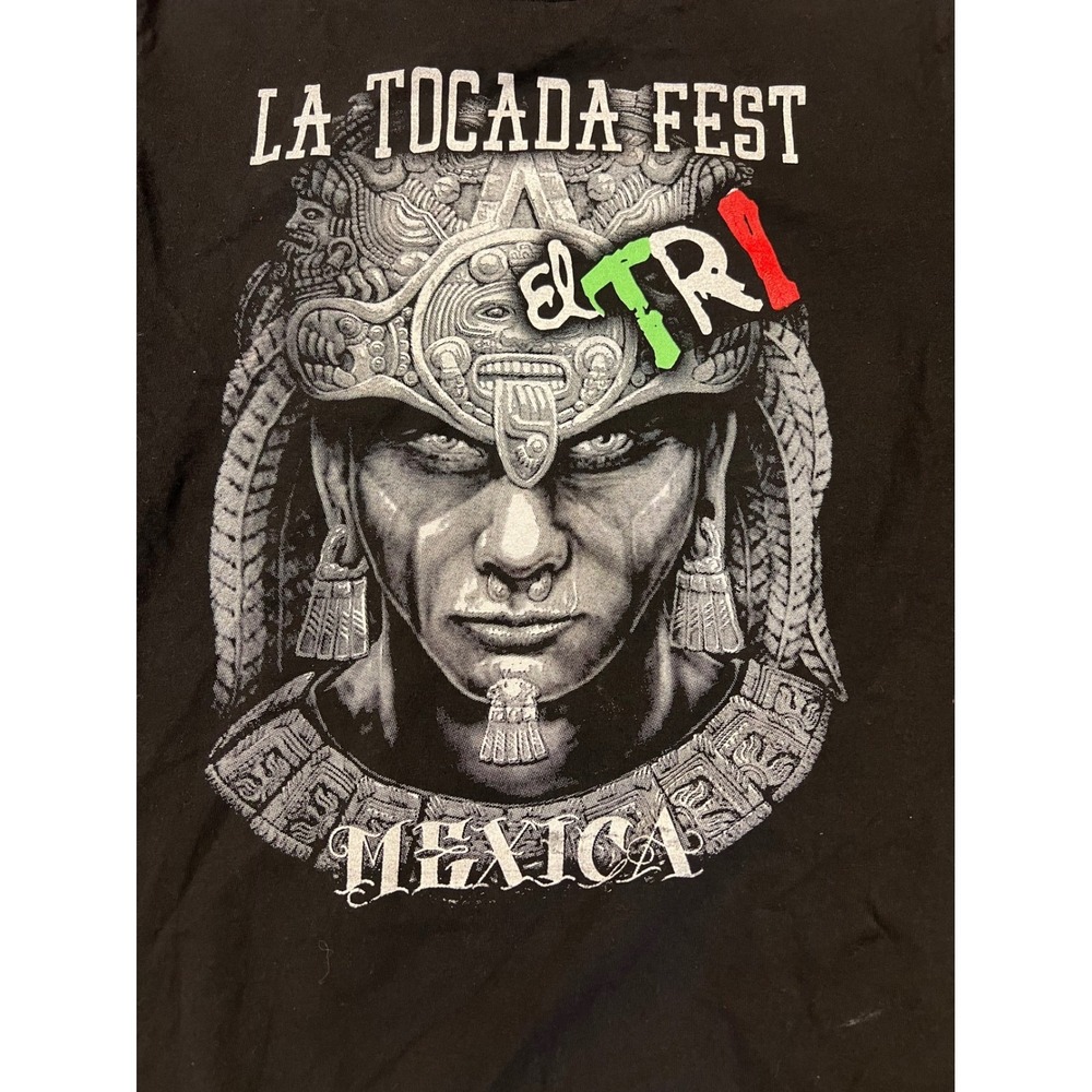 La Tocada Fest El Tri Mexica Aztec Rock en Espanol Black Graphic T-Shirt Mens